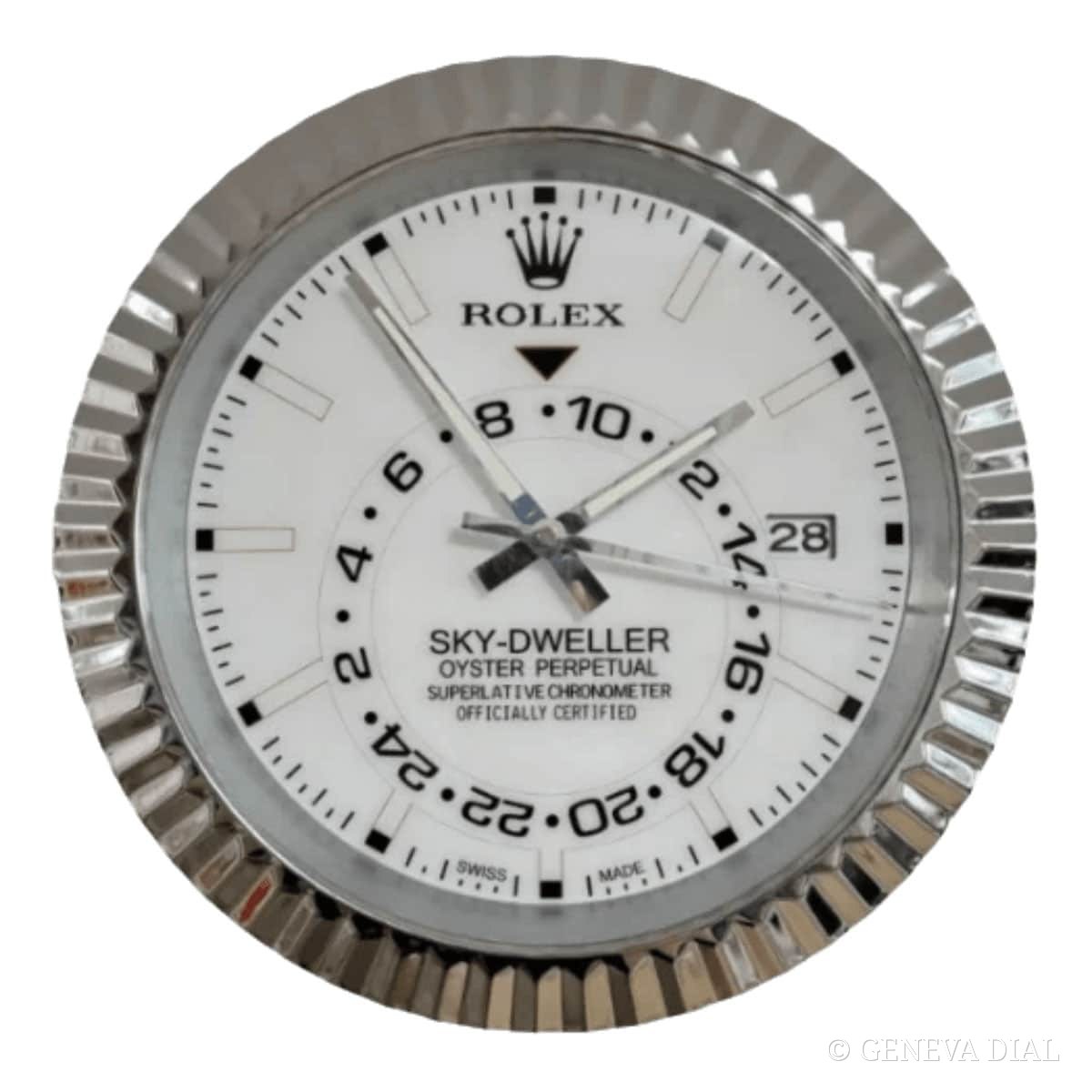 Horloge murale de luxe GENEVA DIAL 40 cm style Rolex Sky-Dweller Style Wall Clock – Silver Edition with White Dial cadran blanc et argent boîtier acier inoxydable 304L verre minéral loupe date
