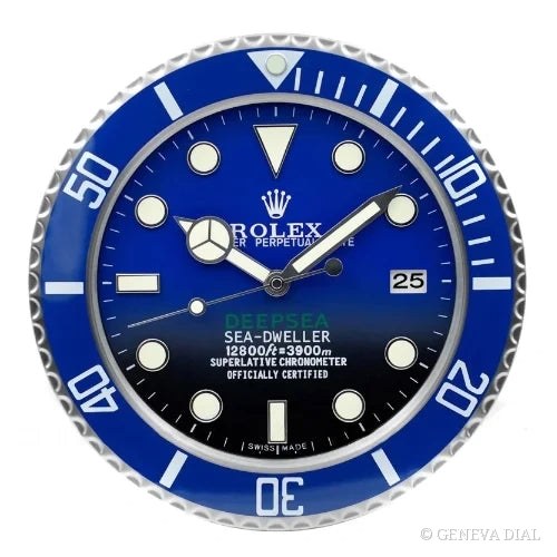 Horloge murale de luxe GENEVA DIAL 40 cm style Deepsea Challenge Wall Clock – 18ct Yellow Gold & Blue cadran bleu et champagne doré boîtier acier inoxydable 304L verre minéral loupe date